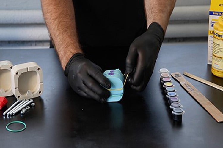 مزایای سیلیکون قالب‌گیری چیست